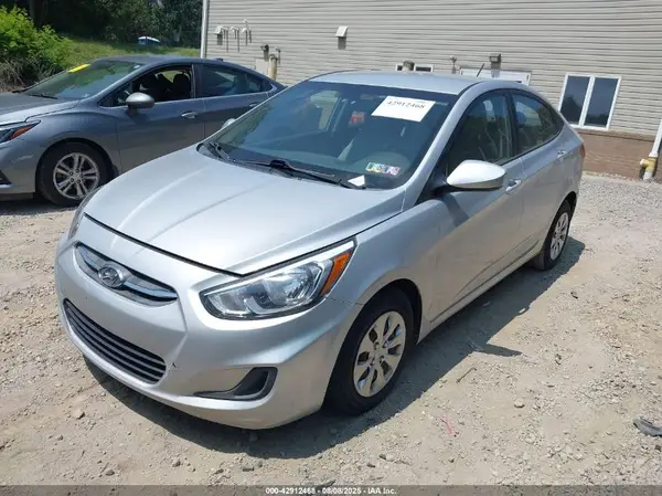 KMHCT4AE6GU041463 2016 HYUNDAI ACCENT - Image 2