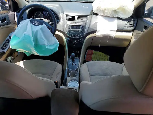 KMHCT4AE6GU085401 2016 HYUNDAI ACCENT - Image 8