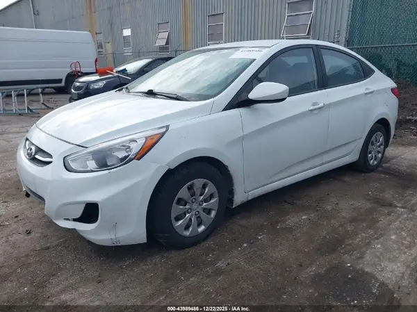 KMHCT4AE6GU089061 2016 HYUNDAI ACCENT - Image 2