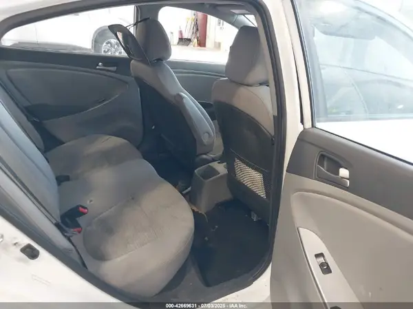 KMHCT4AE6GU089142 2016 HYUNDAI ACCENT - Image 8