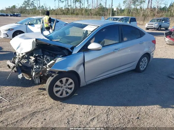 KMHCT4AE6GU090548 2016 HYUNDAI ACCENT - Image 2