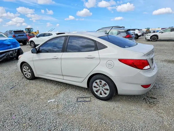 KMHCT4AE6GU090839 2016 HYUNDAI ACCENT - Image 2