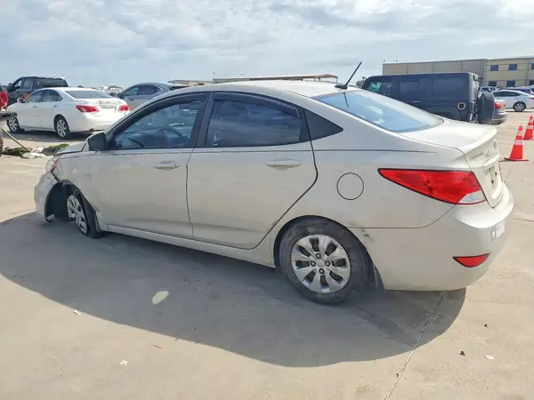 KMHCT4AE6GU120812 2016 HYUNDAI ACCENT - Image 2
