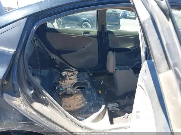 KMHCT4AE6GU151672 2016 HYUNDAI ACCENT - Image 8