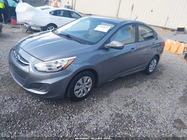 KMHCT4AE6GU942882 2016 HYUNDAI ACCENT - Image 2