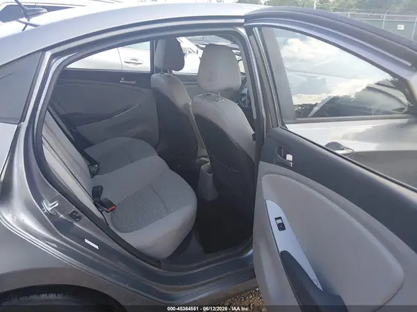 KMHCT4AE6GU942882 2016 HYUNDAI ACCENT - Image 8