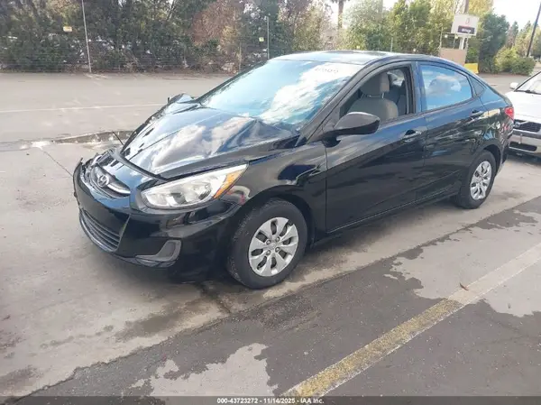 KMHCT4AE6GU975946 2016 HYUNDAI ACCENT - Image 2