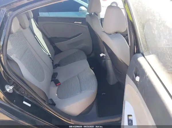 KMHCT4AE6GU977096 2016 HYUNDAI ACCENT - Image 8