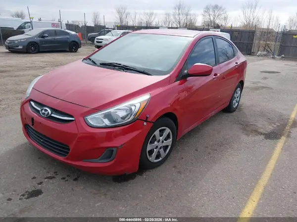 KMHCT4AE6GU978779 2016 HYUNDAI ACCENT - Image 2