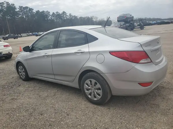 KMHCT4AE6HU174418 2017 HYUNDAI ACCENT - Image 2