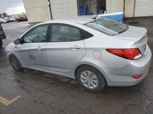 KMHCT4AE6HU194796 2017 HYUNDAI ACCENT - Image 2