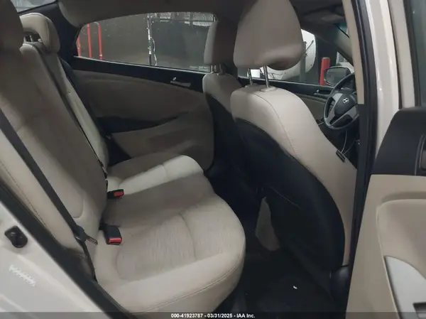 KMHCT4AE6HU205537 2017 HYUNDAI ACCENT - Image 8