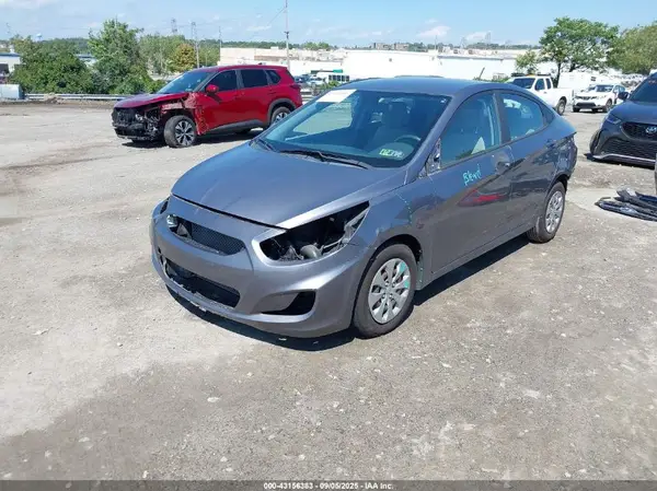 KMHCT4AE6HU210057 2017 HYUNDAI ACCENT - Image 2