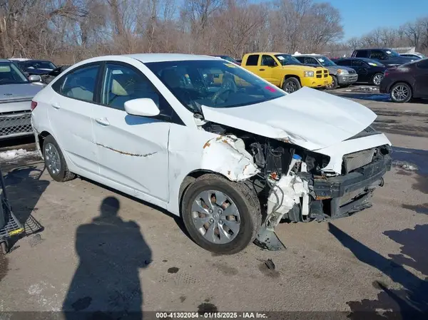 KMHCT4AE6HU219468 2017 HYUNDAI ACCENT - Image 1