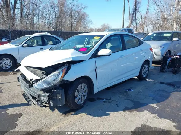 KMHCT4AE6HU219468 2017 HYUNDAI ACCENT - Image 2