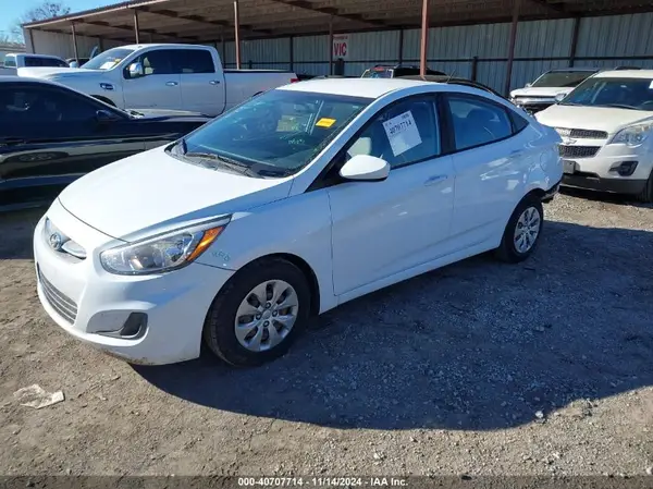 KMHCT4AE6HU222371 2017 HYUNDAI ACCENT - Image 2