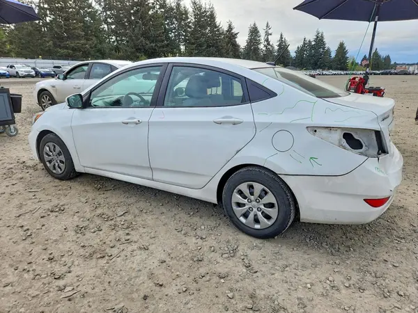 KMHCT4AE6HU242345 2017 HYUNDAI ACCENT - Image 2