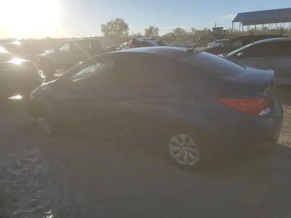 KMHCT4AE6HU251692 2017 HYUNDAI ACCENT - Image 2