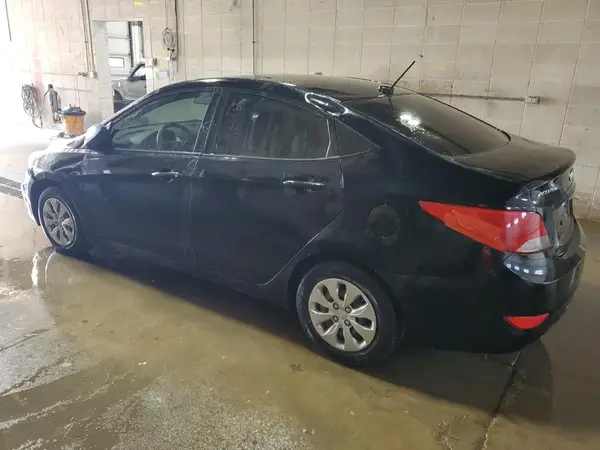 KMHCT4AE6HU253085 2017 HYUNDAI ACCENT - Image 2