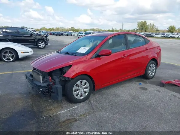KMHCT4AE6HU285745 2017 HYUNDAI ACCENT - Image 2