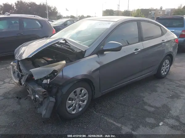 KMHCT4AE6HU297989 2017 HYUNDAI ACCENT - Image 2