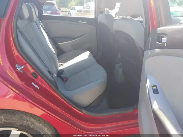 KMHCT4AE6HU308487 2017 HYUNDAI ACCENT - Image 8