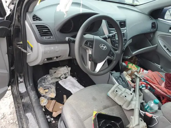 KMHCT4AE6HU317724 2017 HYUNDAI ACCENT - Image 8