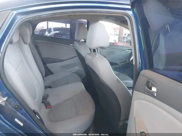 KMHCT4AE6HU319182 2017 HYUNDAI ACCENT - Image 8