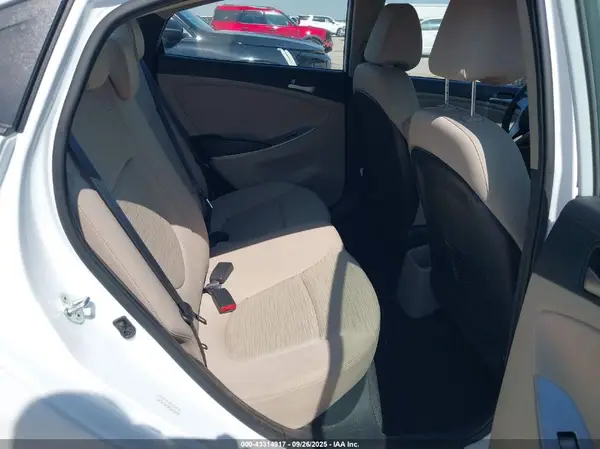 KMHCT4AE6HU321272 2017 HYUNDAI ACCENT - Image 8