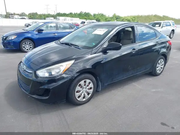 KMHCT4AE6HU340534 2017 HYUNDAI ACCENT - Image 2