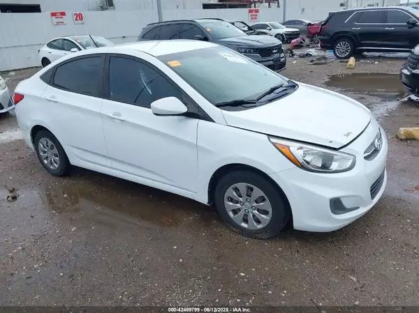 KMHCT4AE6HU345104 2017 HYUNDAI ACCENT - Image 1