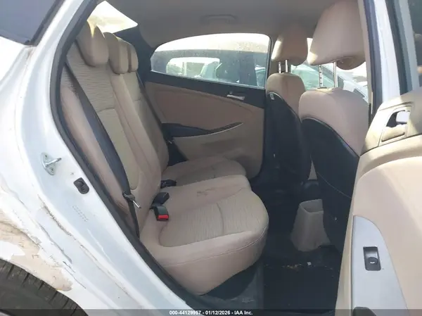 KMHCT4AE6HU345944 2017 HYUNDAI ACCENT - Image 8