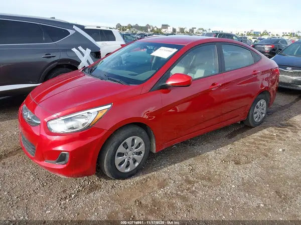 KMHCT4AE6HU356135 2017 HYUNDAI ACCENT - Image 2