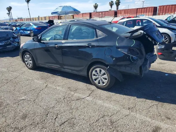 KMHCT4AE6HU359892 2017 HYUNDAI ACCENT - Image 2