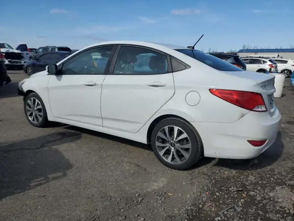 KMHCT4AE6HU365739 2017 HYUNDAI ACCENT - Image 2