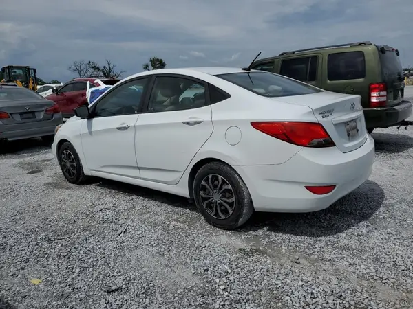KMHCT4AE6HU371220 2017 HYUNDAI ACCENT - Image 2