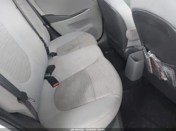 KMHCT4AE6HU375686 2017 HYUNDAI ACCENT - Image 8