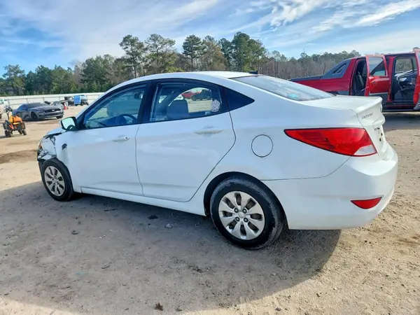 KMHCT4AE7GU014417 2016 HYUNDAI ACCENT - Image 2
