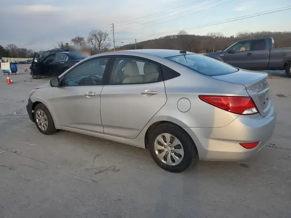 KMHCT4AE7GU014529 2016 HYUNDAI ACCENT - Image 2