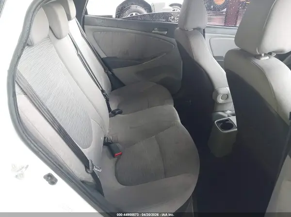 KMHCT4AE7GU018435 2016 HYUNDAI ACCENT - Image 8