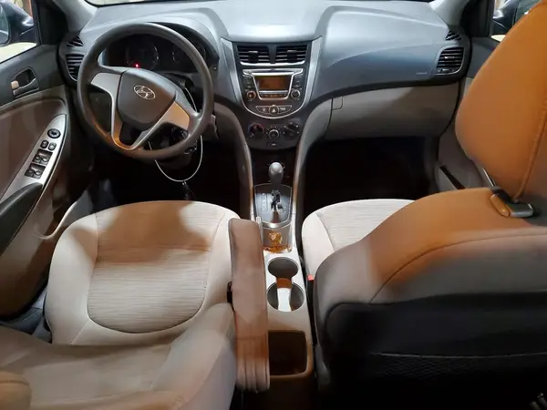 KMHCT4AE7GU048292 2016 HYUNDAI ACCENT - Image 8