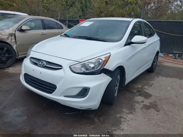 KMHCT4AE7GU053363 2016 HYUNDAI ACCENT - Image 2