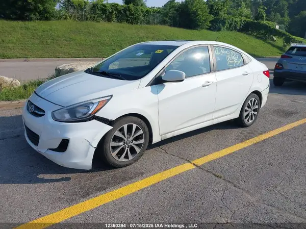 KMHCT4AE7GU058000 2016 HYUNDAI ACCENT - Image 2