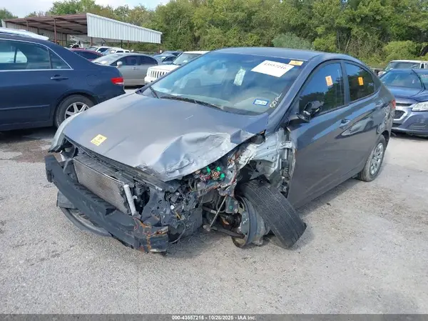 KMHCT4AE7GU062094 2016 HYUNDAI ACCENT - Image 2