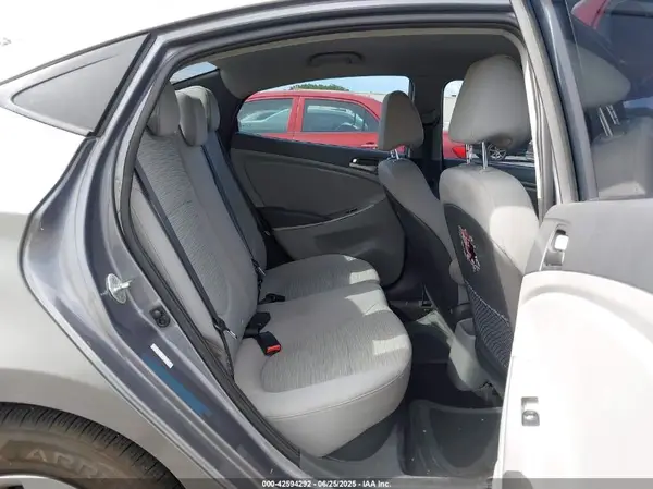 KMHCT4AE7GU072639 2016 HYUNDAI ACCENT - Image 8