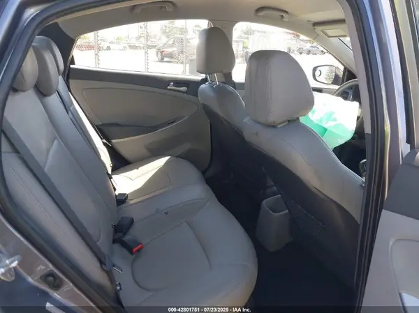 KMHCT4AE7GU073645 2016 HYUNDAI ACCENT - Image 8