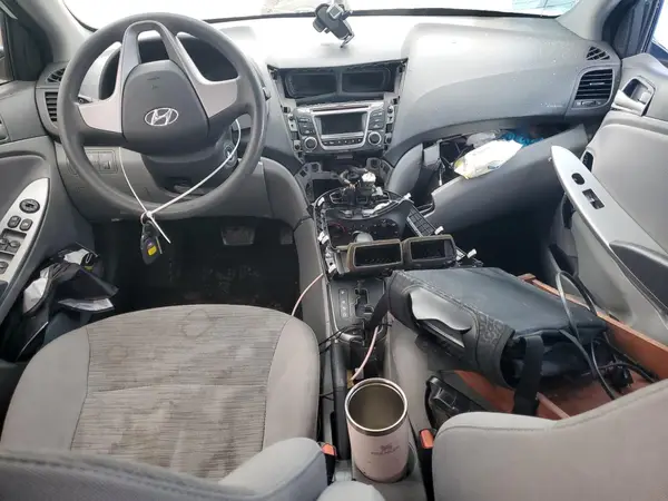 KMHCT4AE7GU080739 2016 HYUNDAI ACCENT - Image 8