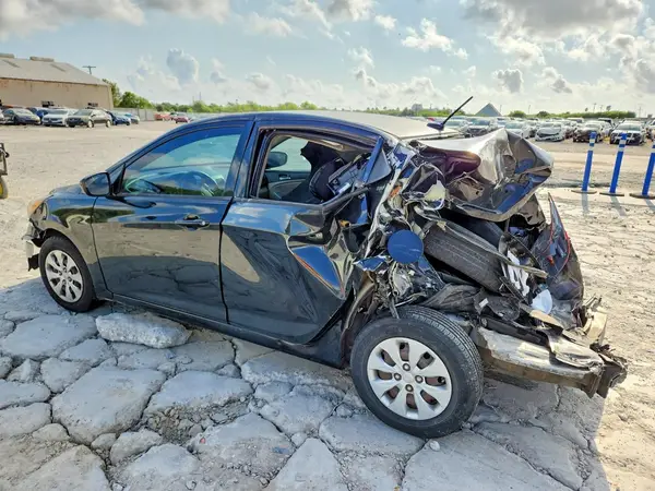 KMHCT4AE7GU096178 2016 HYUNDAI ACCENT - Image 2