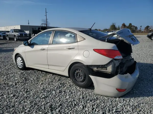 KMHCT4AE7GU113156 2016 HYUNDAI ACCENT - Image 2