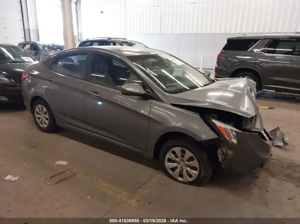 KMHCT4AE7GU119605 2016 HYUNDAI ACCENT - Image 1